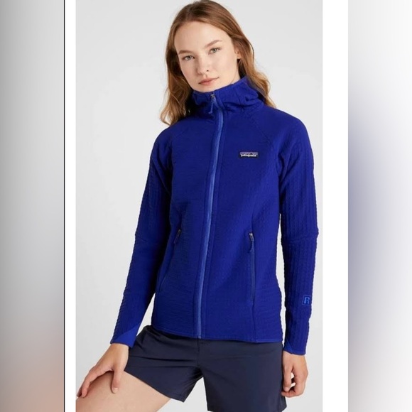 Women’s Patagonia R2® TechFace Hoody - Picture 9 of 9